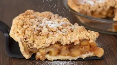 Hoe bak je de perfecte appelkruimeltaart volgens Limburgs recept? Een verbluffende smaak